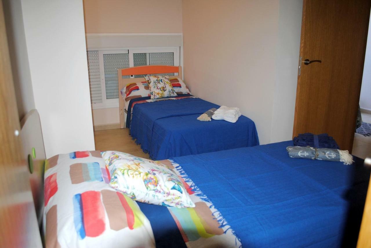 Chillout Grau De Gandia- Attico Para 6 Personas Invitamos Familias Y Jovenes, Dos Banos Luaran gambar