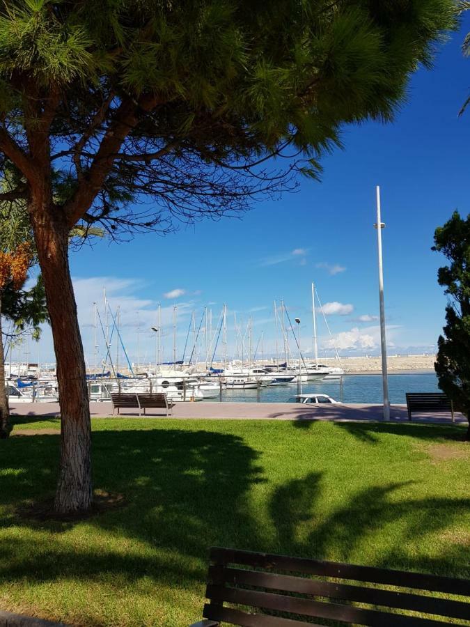 Chillout Grau De Gandia- Attico Para 6 Personas Invitamos Familias Y Jovenes, Dos Banos Luaran gambar