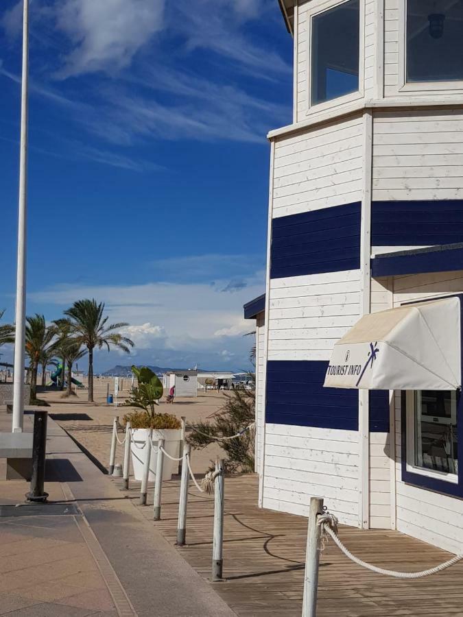 Chillout Grau De Gandia- Attico Para 6 Personas Invitamos Familias Y Jovenes, Dos Banos Luaran gambar